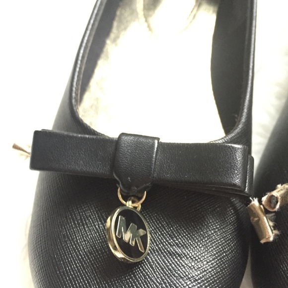 Michael Kors Kids Size 3 Flats - Picture 3 of 5